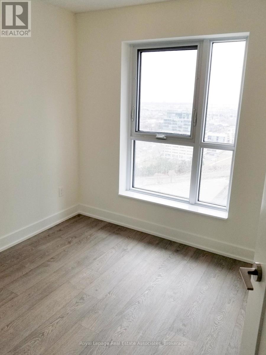 2310 - 7 Mabelle Avenue, Toronto, Ontario  M5T 0C9 - Photo 7 - W12575946