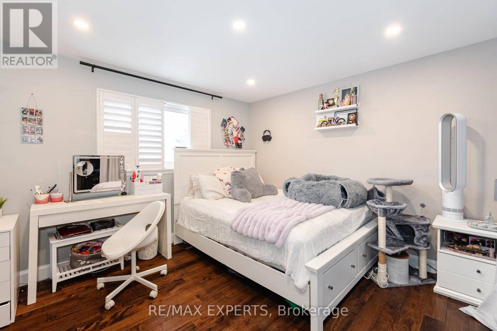 92 Ambleside Drive, Brampton, Ontario  L6Y 1B9 - Photo 25 - W12576018