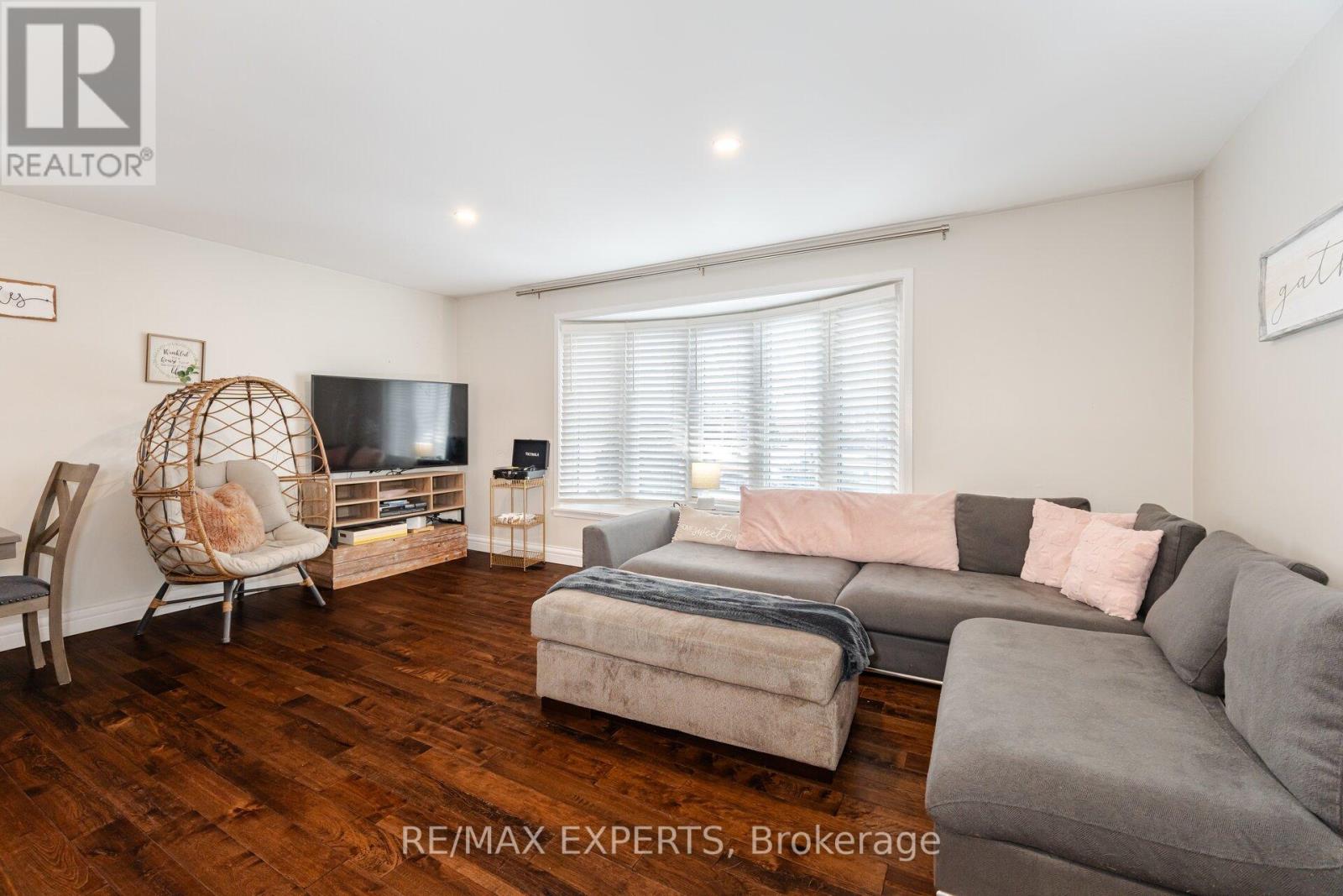 92 Ambleside Drive, Brampton, Ontario  L6Y 1B9 - Photo 41 - W12576018