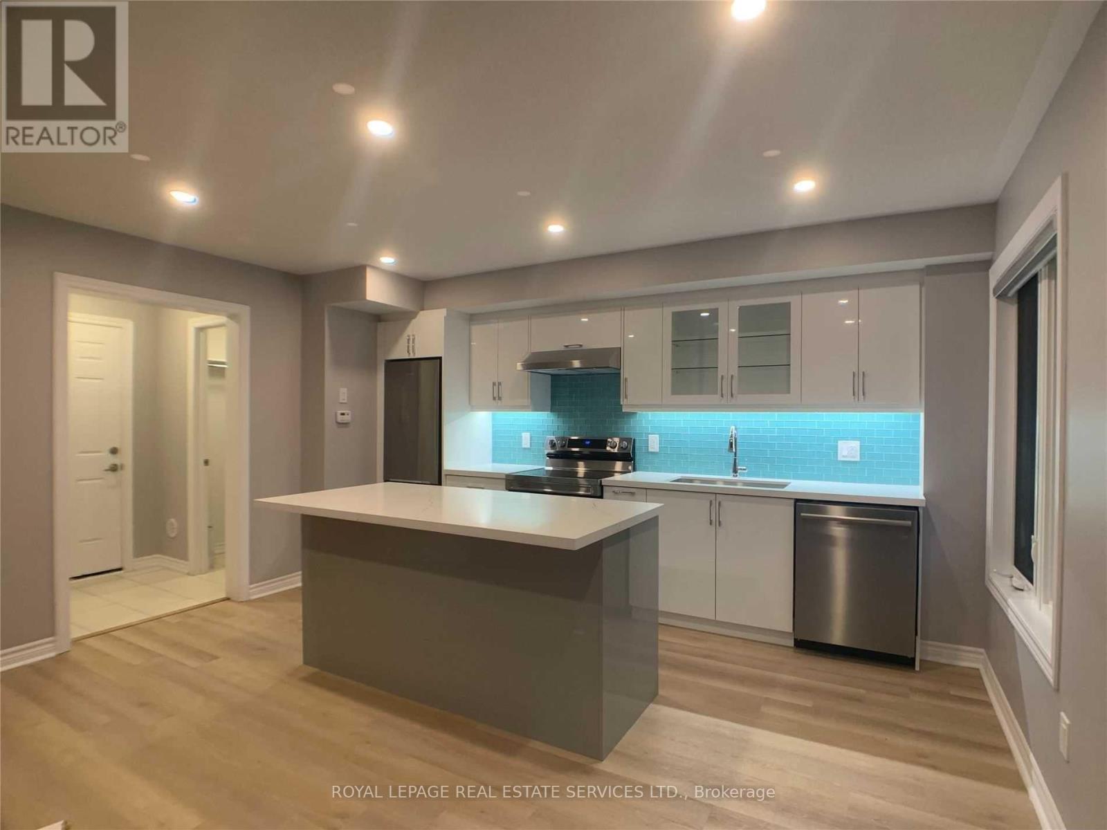 Bsmt - 54 Savino Drive, Brampton, Ontario  L6Z 0J7 - Photo 2 - W12576020