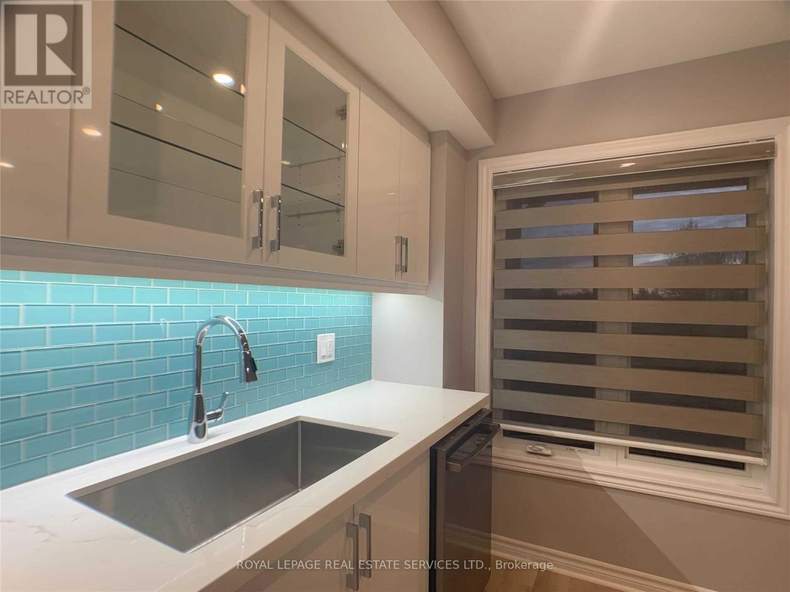 Bsmt - 54 Savino Drive, Brampton, Ontario  L6Z 0J7 - Photo 6 - W12576020