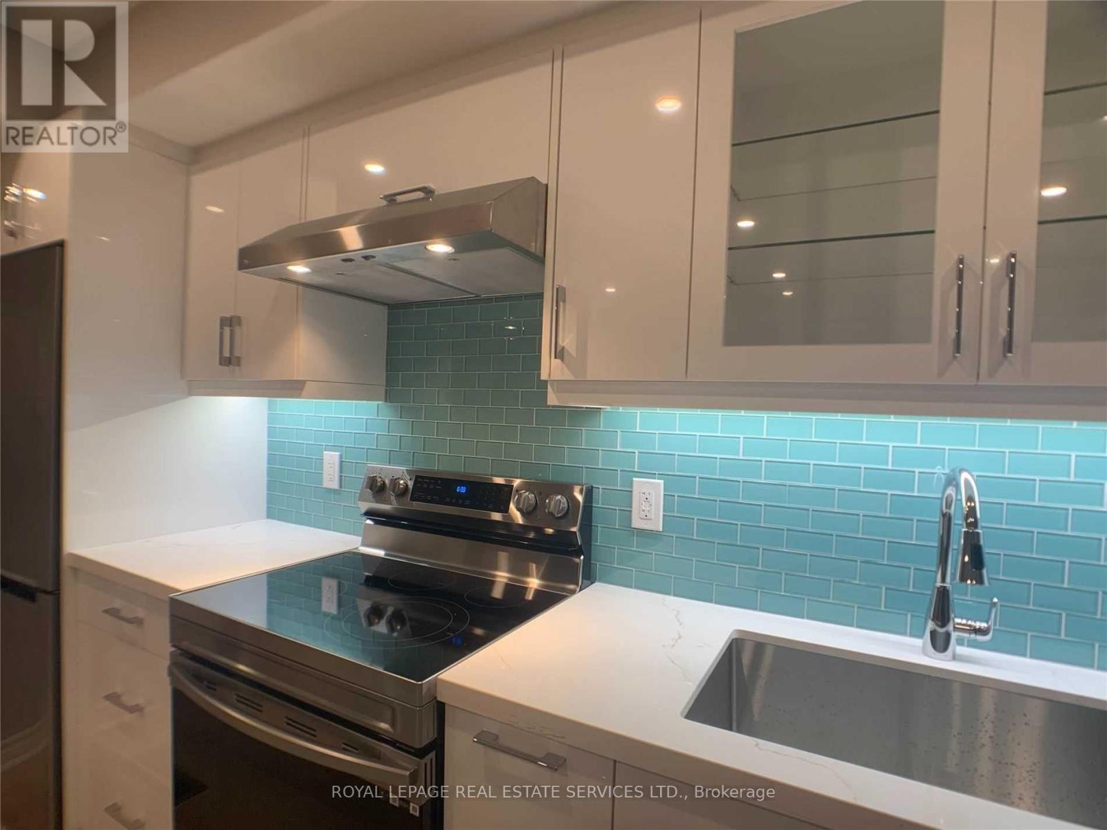 Bsmt - 54 Savino Drive, Brampton, Ontario  L6Z 0J7 - Photo 9 - W12576020