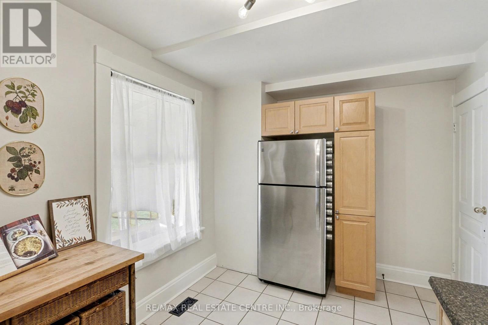 60 Rife Avenue, Cambridge, Ontario  N3C 2G7 - Photo 17 - X12575978