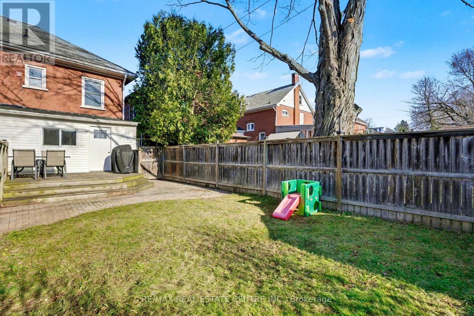 60 Rife Avenue, Cambridge, Ontario  N3C 2G7 - Photo 37 - X12575978