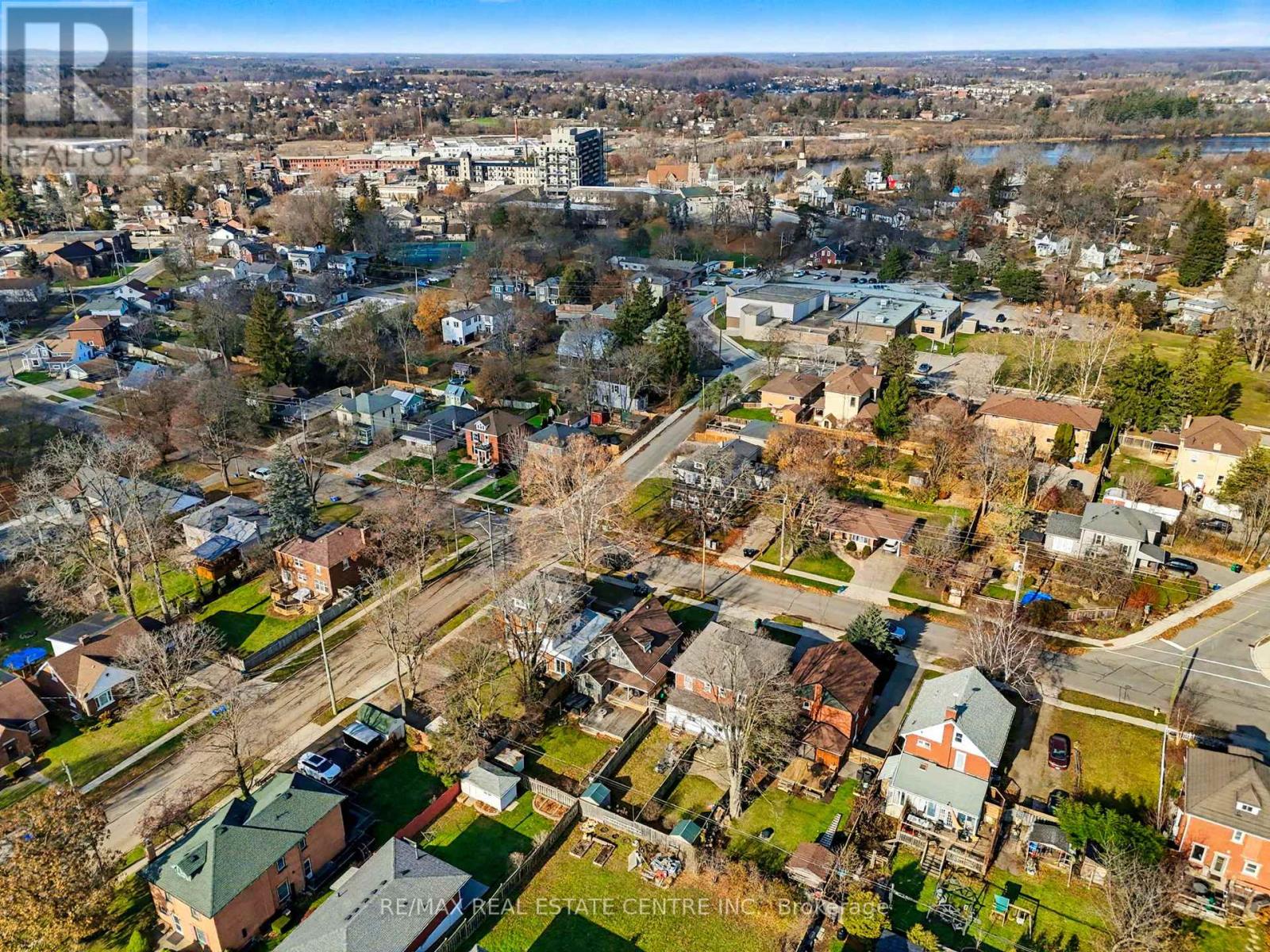 60 Rife Avenue, Cambridge, Ontario  N3C 2G7 - Photo 47 - X12575978