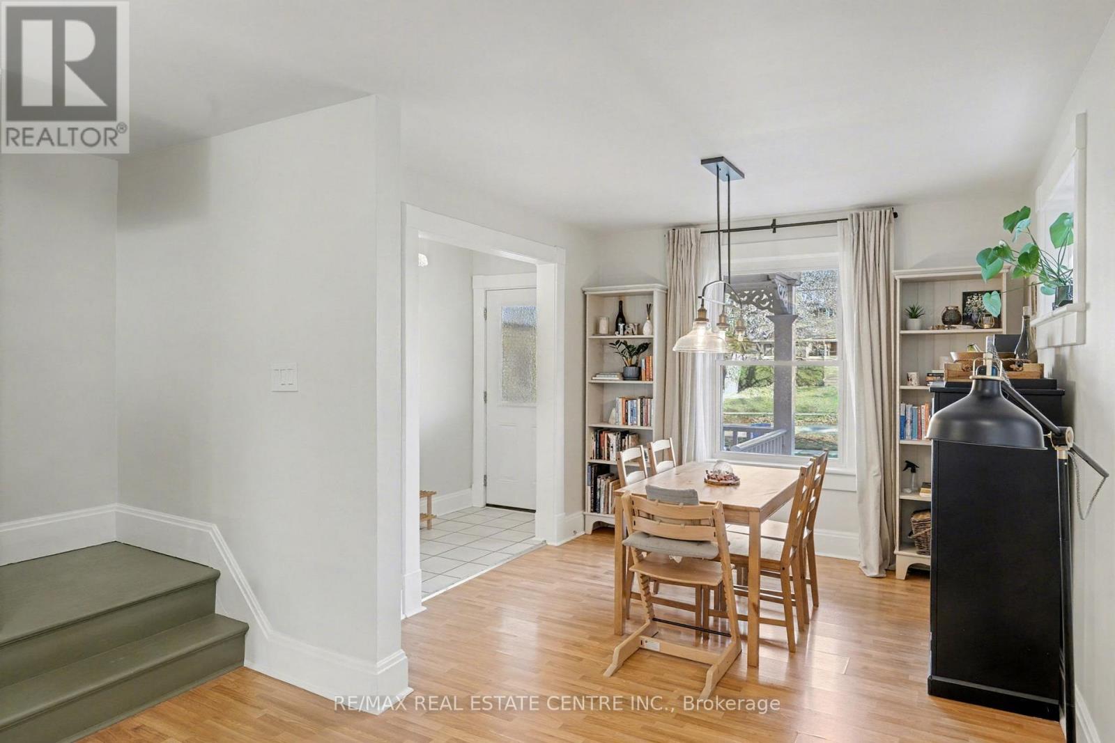 60 Rife Avenue, Cambridge, Ontario  N3C 2G7 - Photo 9 - X12575978