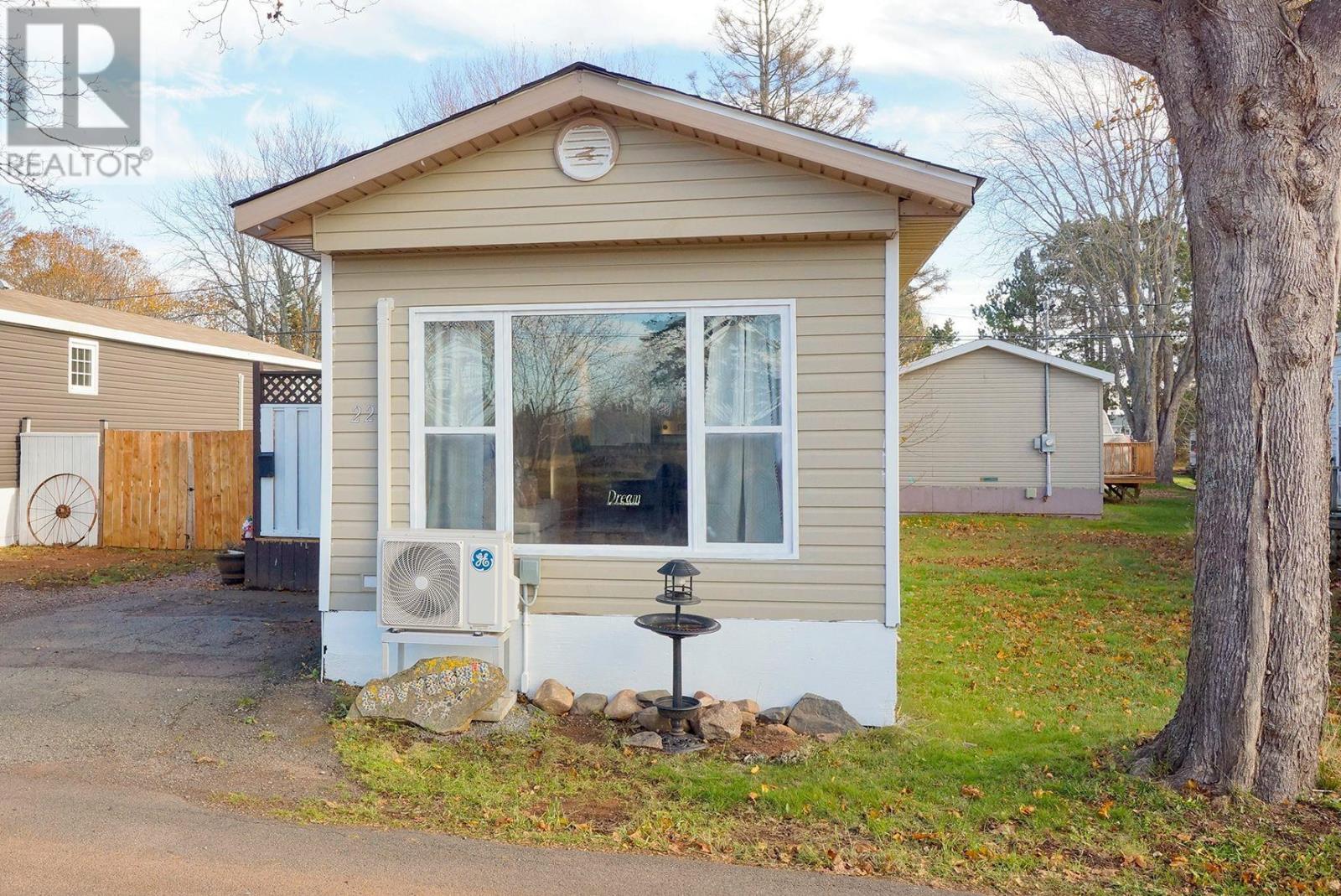 22 Linkletter Estates, Summerside, Prince Edward Island  C1N 4B2 - Photo 1 - 202528541