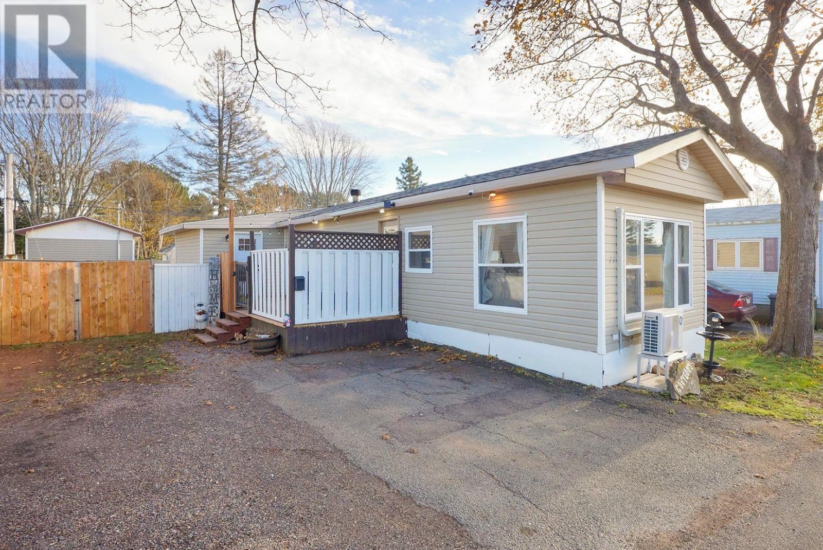 22 Linkletter Estates, Summerside, Prince Edward Island  C1N 4B2 - Photo 2 - 202528541