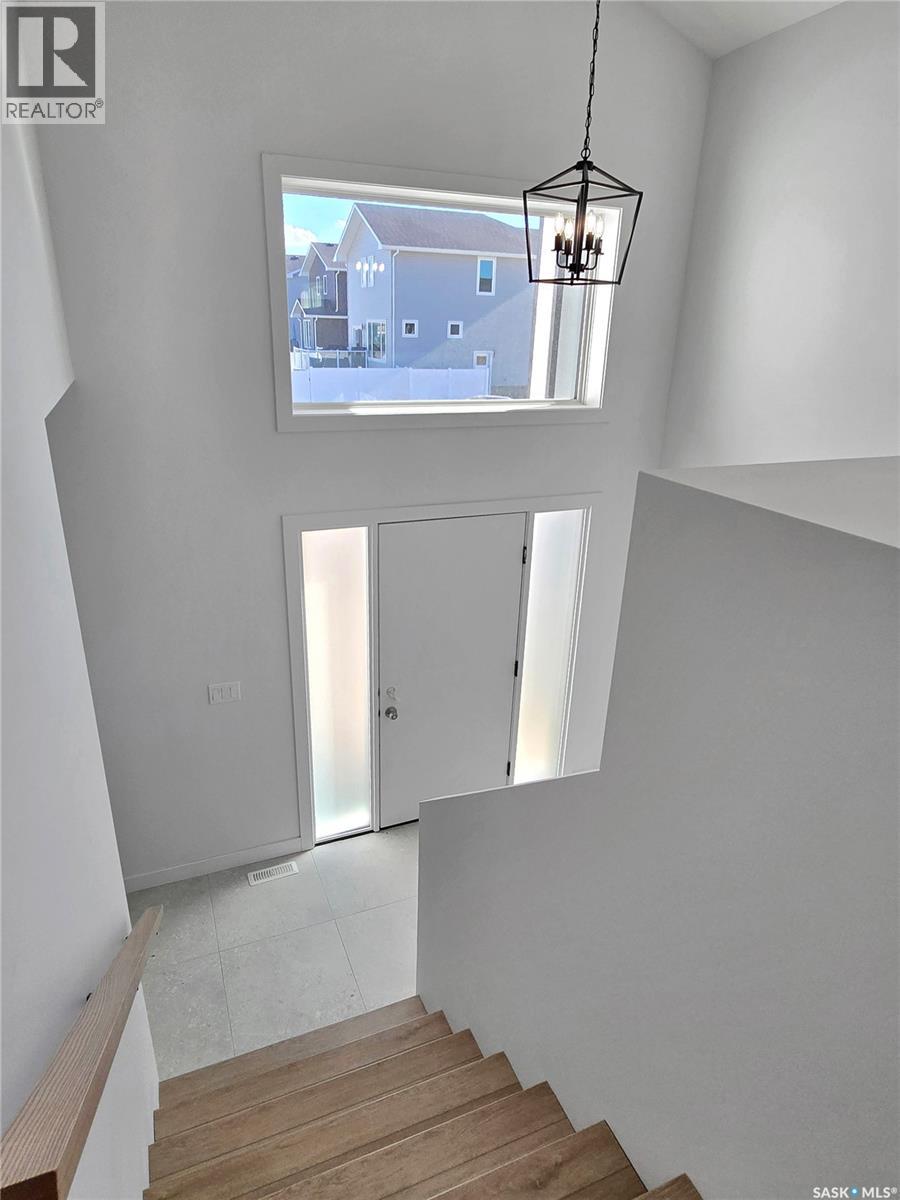 114 Haverstock Crescent, Saskatoon, Saskatchewan  S7W 1E2 - Photo 3 - SK020384