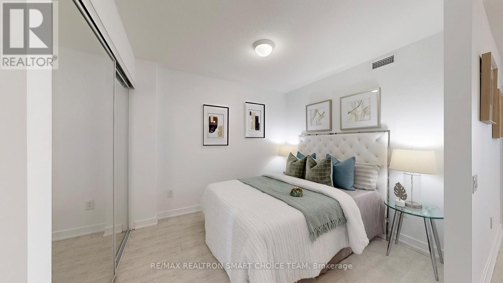 1101b - 19 Singer Court, Toronto, Ontario  M2K 0B2 - Photo 19 - C12576210