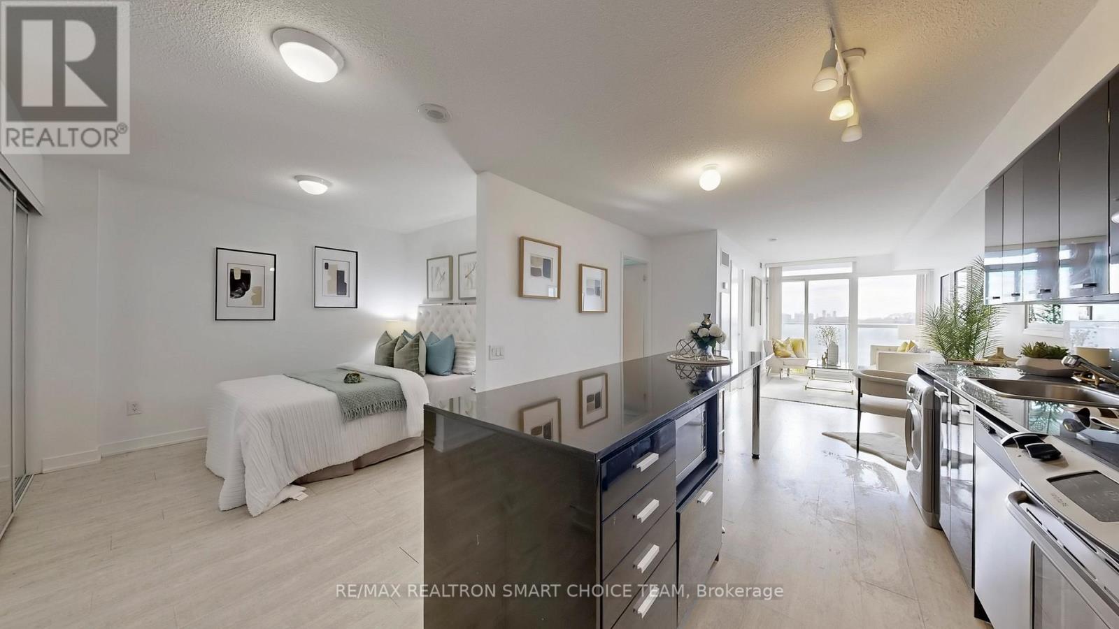 1101b - 19 Singer Court, Toronto, Ontario  M2K 0B2 - Photo 7 - C12576210