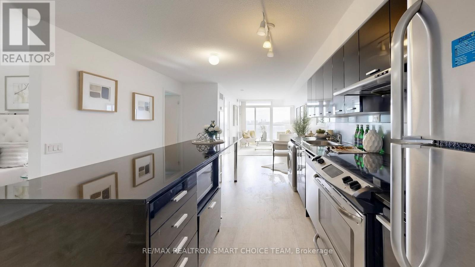 1101b - 19 Singer Court, Toronto, Ontario  M2K 0B2 - Photo 8 - C12576210