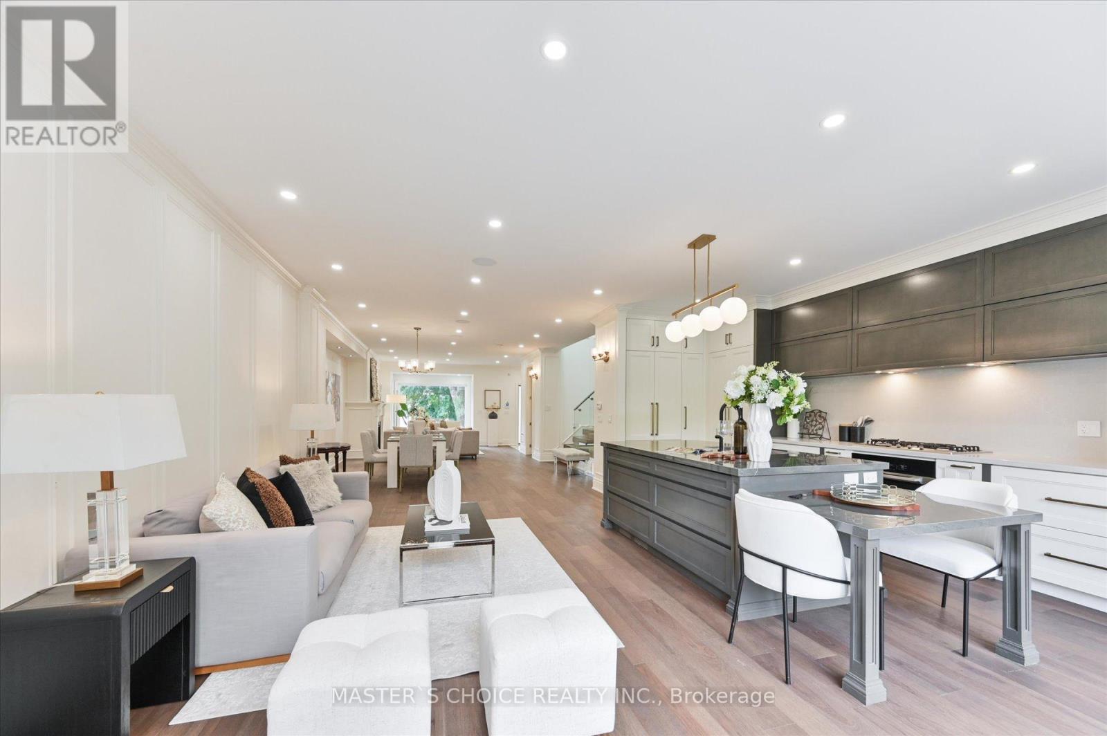 382 St Clements Avenue, Toronto, Ontario  M5N 1M1 - Photo 16 - C12576244