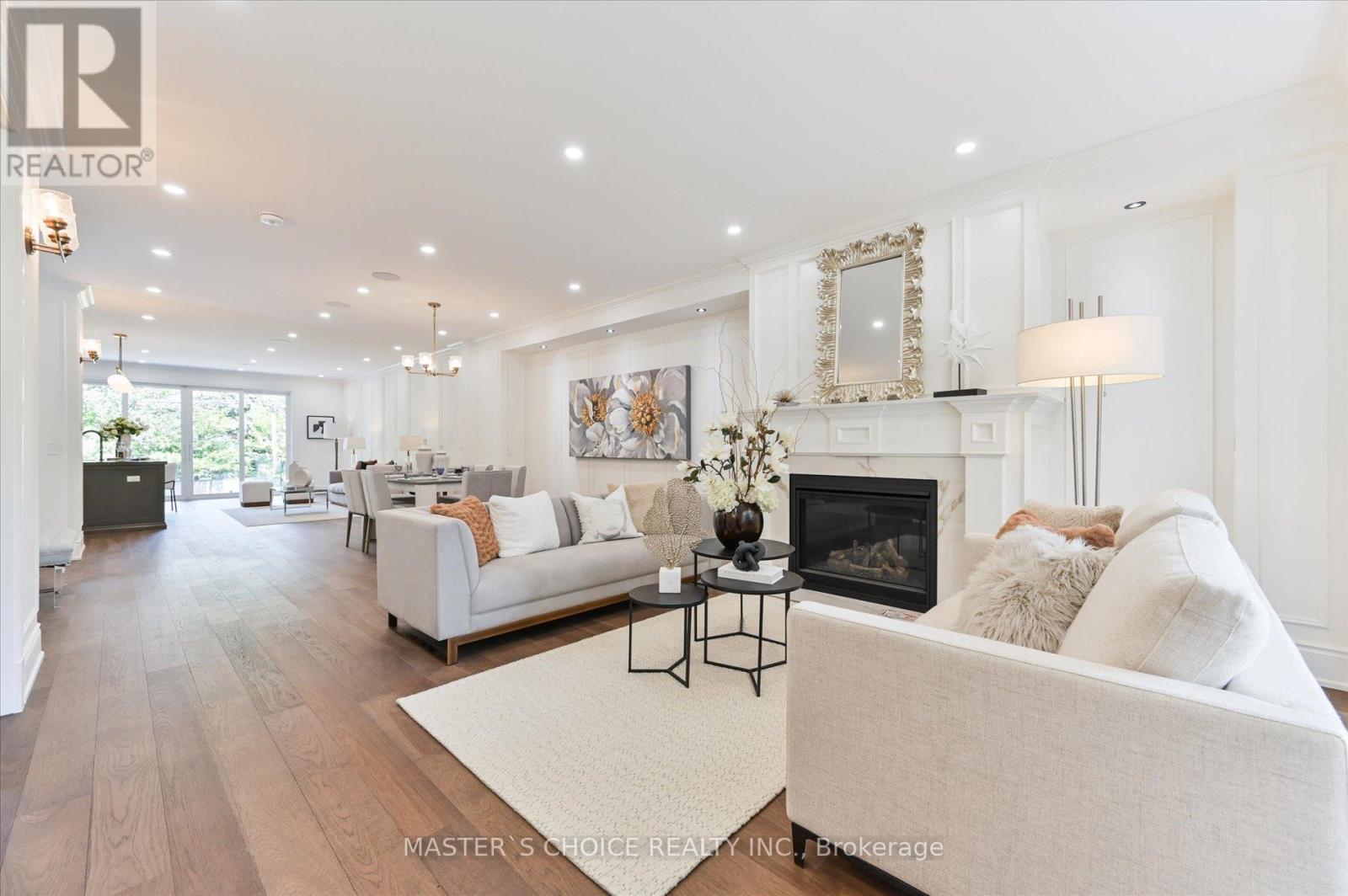 382 St Clements Avenue, Toronto, Ontario  M5N 1M1 - Photo 6 - C12576244