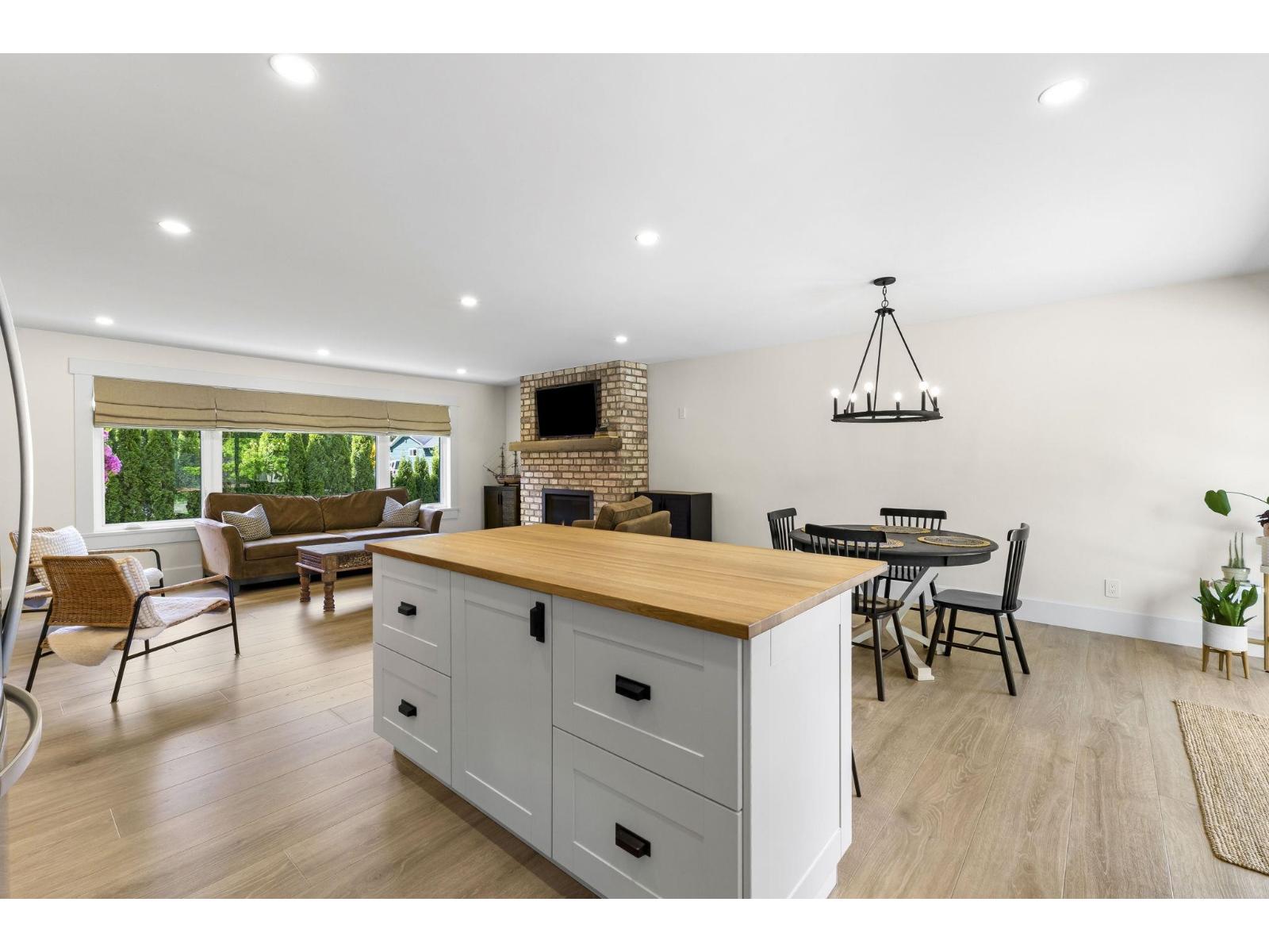 24633 56 Avenue, Langley, British Columbia  V2Z 1B9 - Photo 14 - R3066265