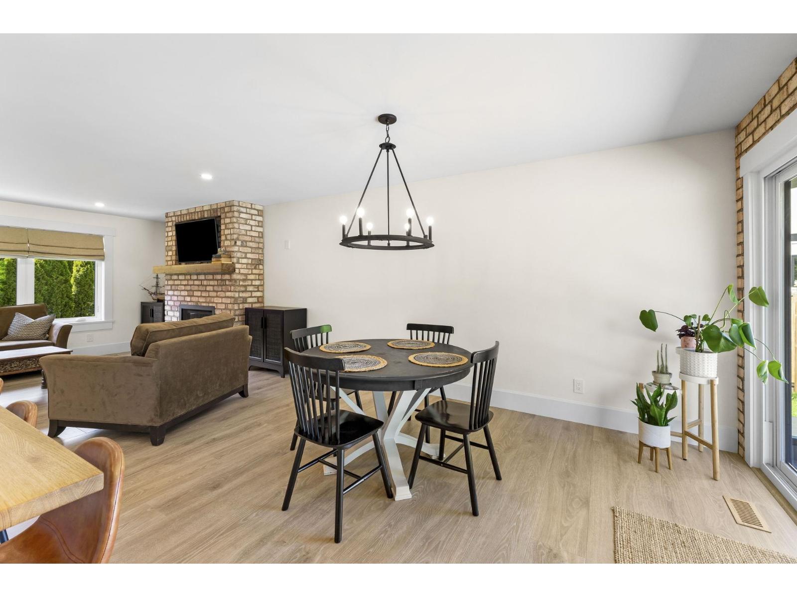 24633 56 Avenue, Langley, British Columbia  V2Z 1B9 - Photo 10 - R3066265