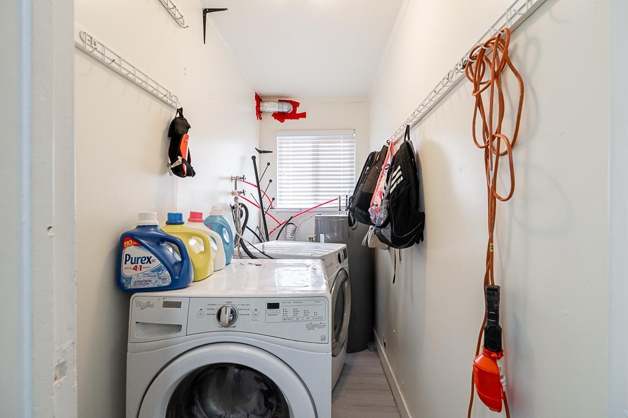 7380 Parkwood Drive, Surrey, British Columbia  V3W 7G6 - Photo 11 - R3070016