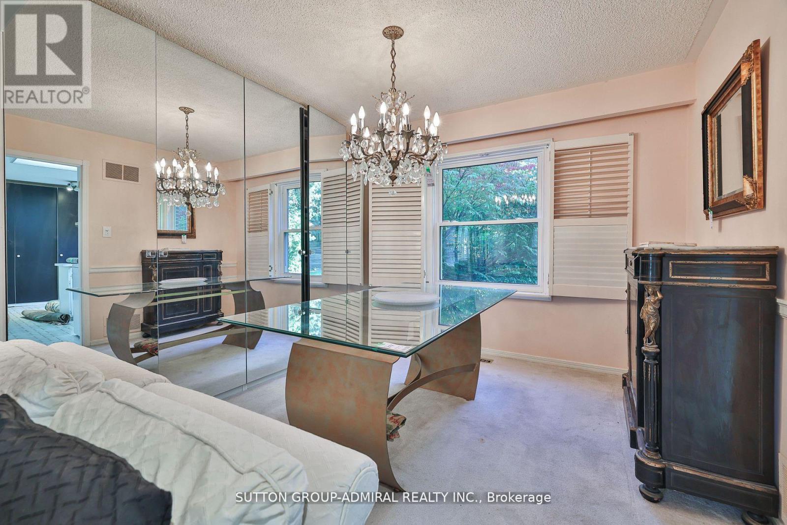 22 Cobblestone Drive, Markham, Ontario  L3T 4E4 - Photo 10 - N12554226