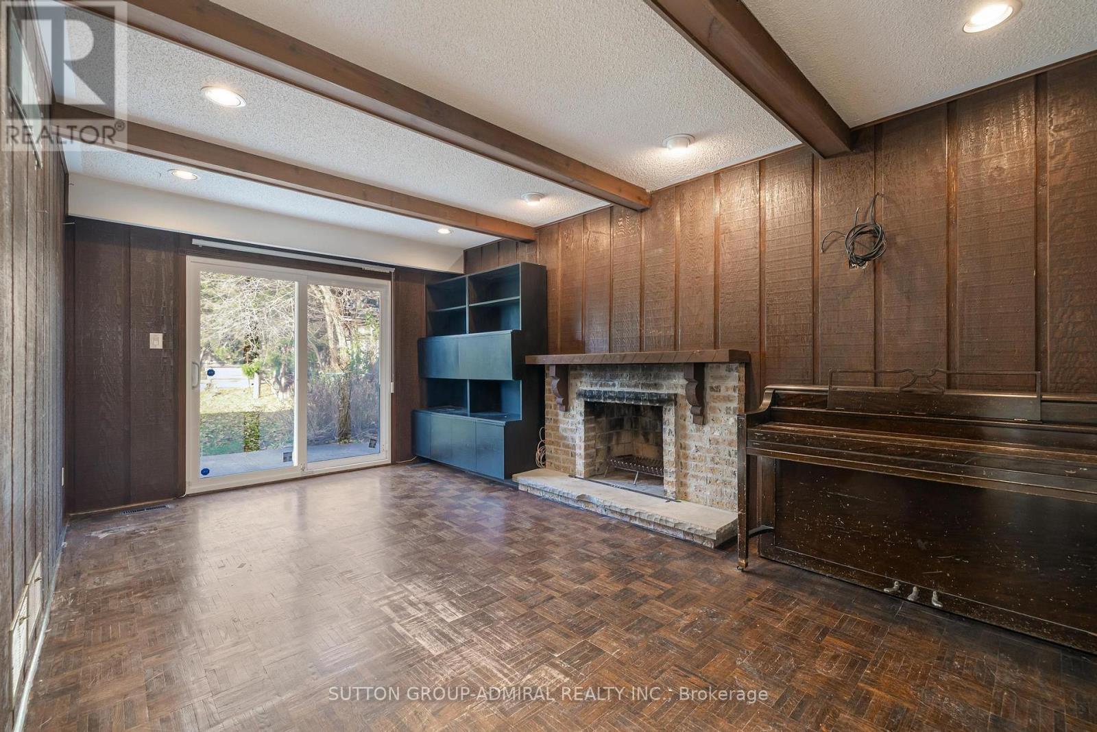 22 Cobblestone Drive, Markham, Ontario  L3T 4E4 - Photo 19 - N12554226