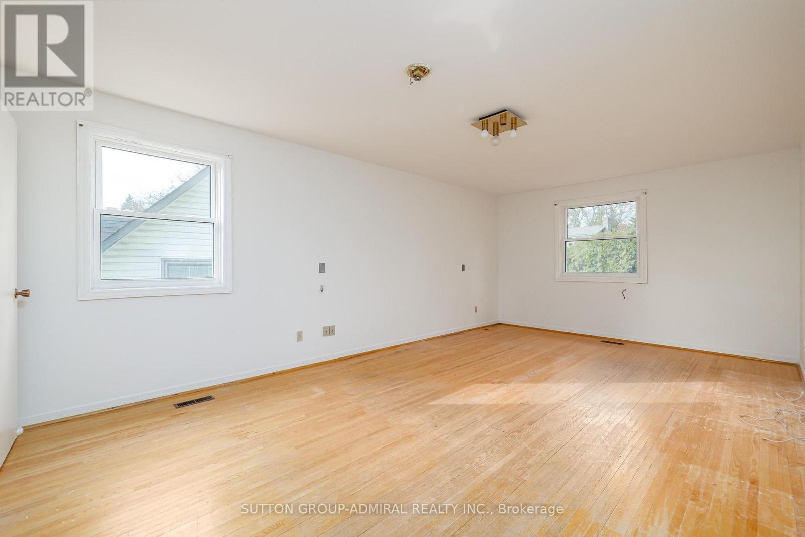 22 Cobblestone Drive, Markham, Ontario  L3T 4E4 - Photo 25 - N12554226