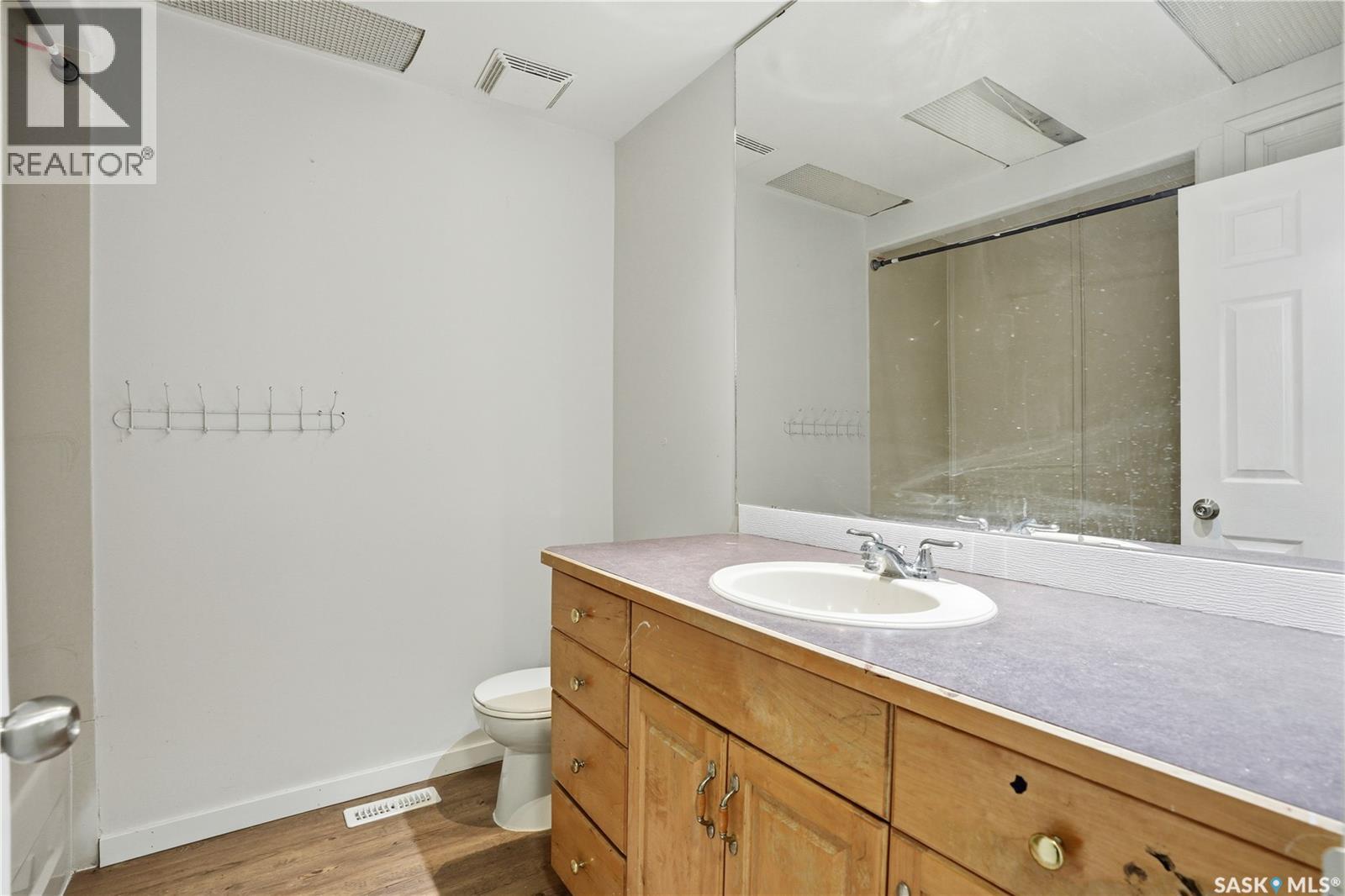 311 I Avenue N, Saskatoon, Saskatchewan  S7L 2G5 - Photo 17 - SK024634