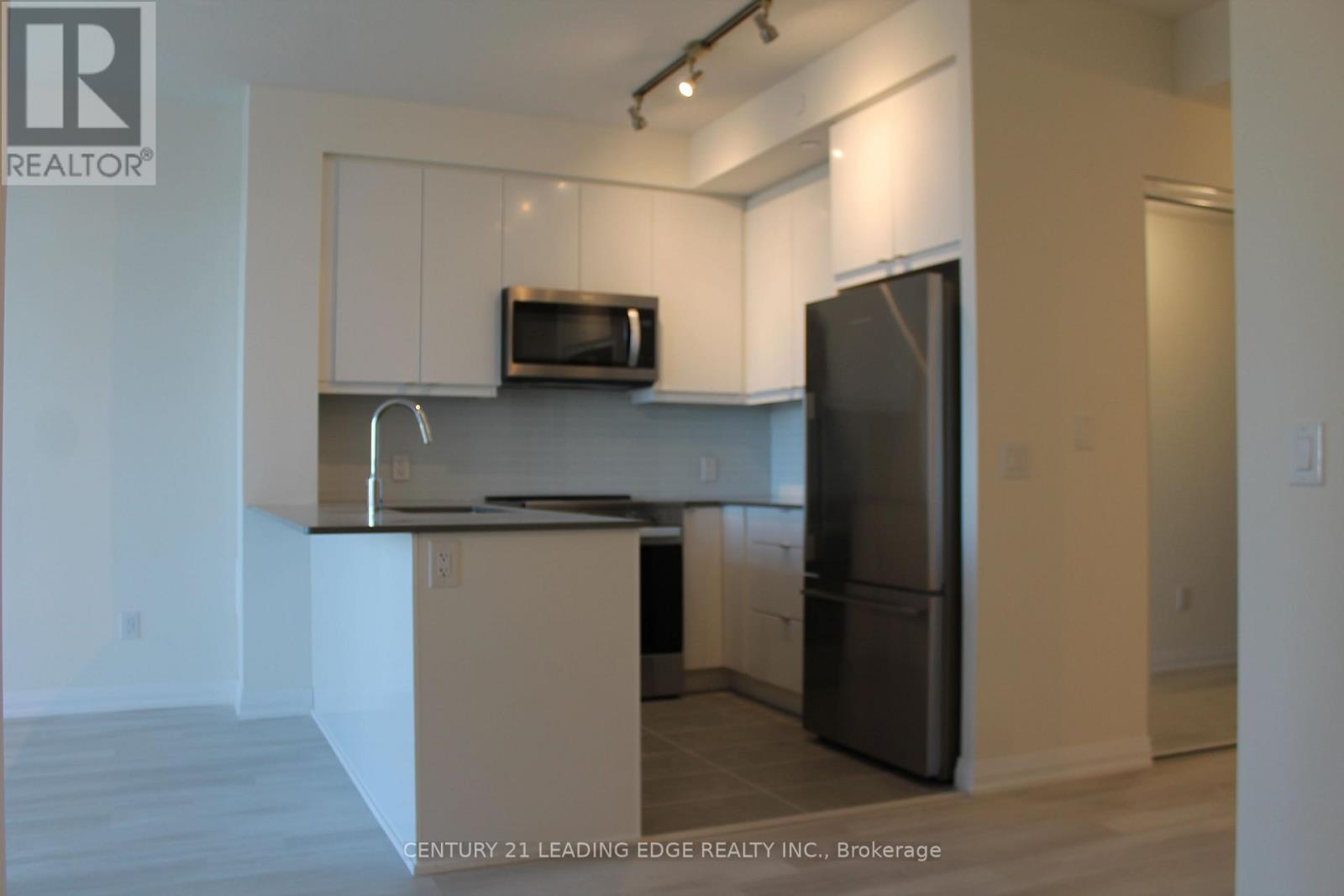 2003 - 3260 Sheppard Avenue E, Toronto, Ontario M1T 3K3 - Photo 9 - E12576118