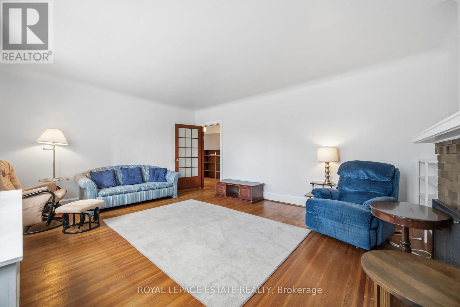 877 Broadview Avenue, Toronto, Ontario  M4K 2P9 - Photo 18 - E12576202