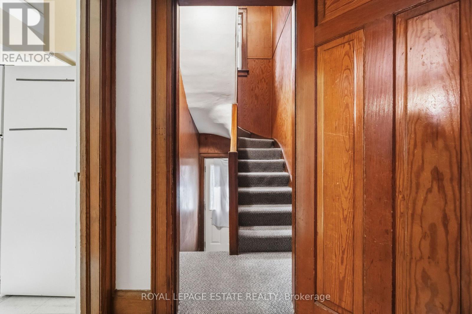 877 Broadview Avenue, Toronto, Ontario  M4K 2P9 - Photo 21 - E12576202