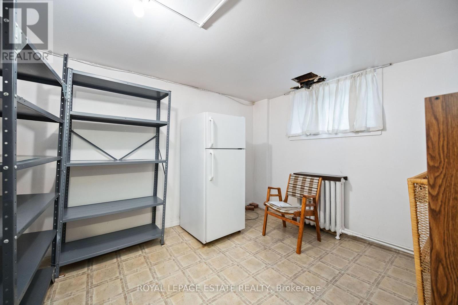 877 Broadview Avenue, Toronto, Ontario  M4K 2P9 - Photo 24 - E12576202