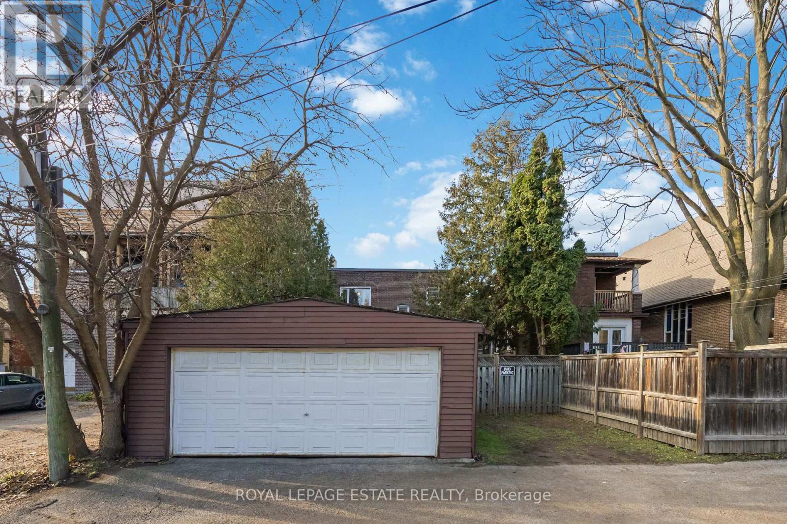 877 Broadview Avenue, Toronto, Ontario  M4K 2P9 - Photo 28 - E12576202