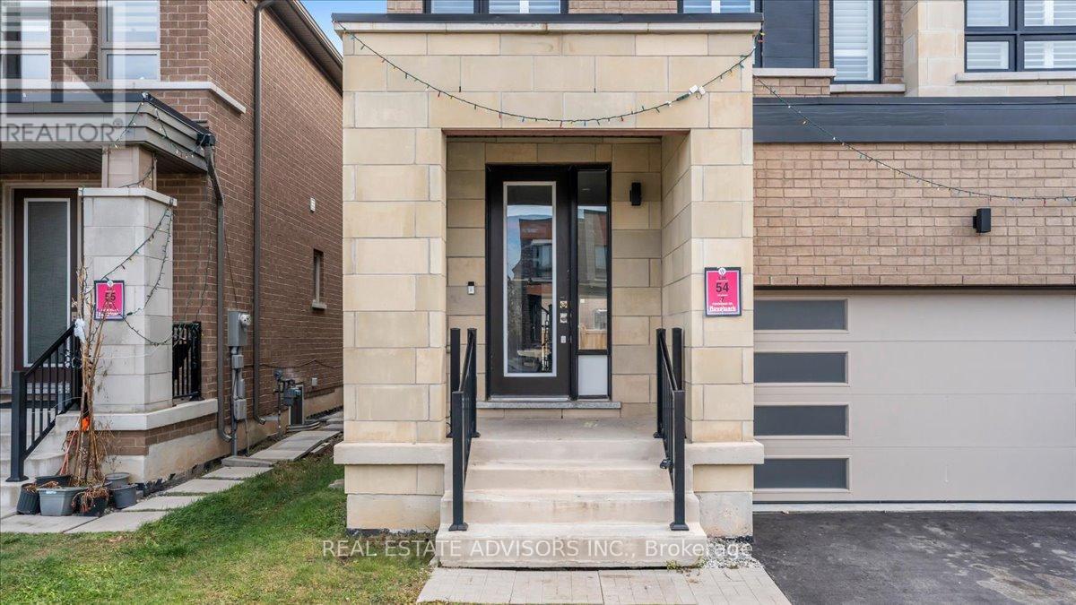7 Ferdinand Drive, Brampton, Ontario  L6Y 0E4 - Photo 2 - W12573462