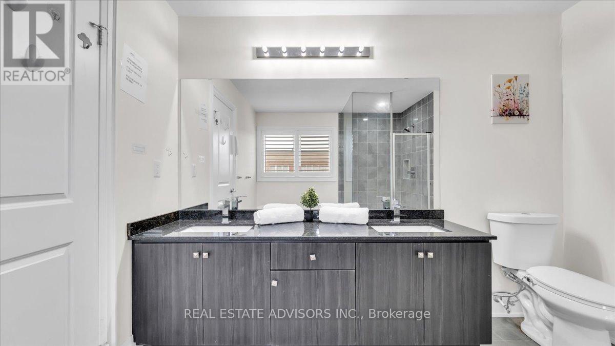 7 Ferdinand Drive, Brampton, Ontario  L6Y 0E4 - Photo 32 - W12573462