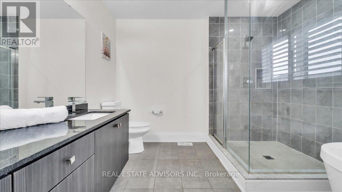 7 Ferdinand Drive, Brampton, Ontario  L6Y 0E4 - Photo 26 - W12573462