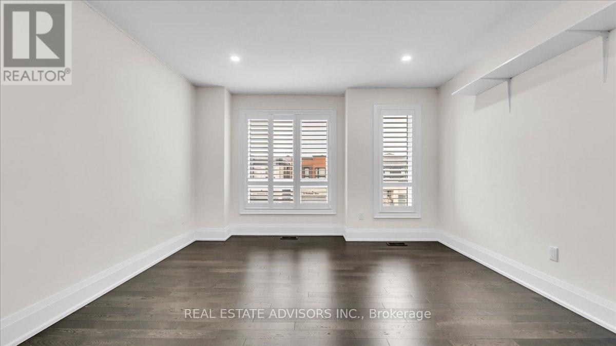 7 Ferdinand Drive, Brampton, Ontario  L6Y 0E4 - Photo 33 - W12573462