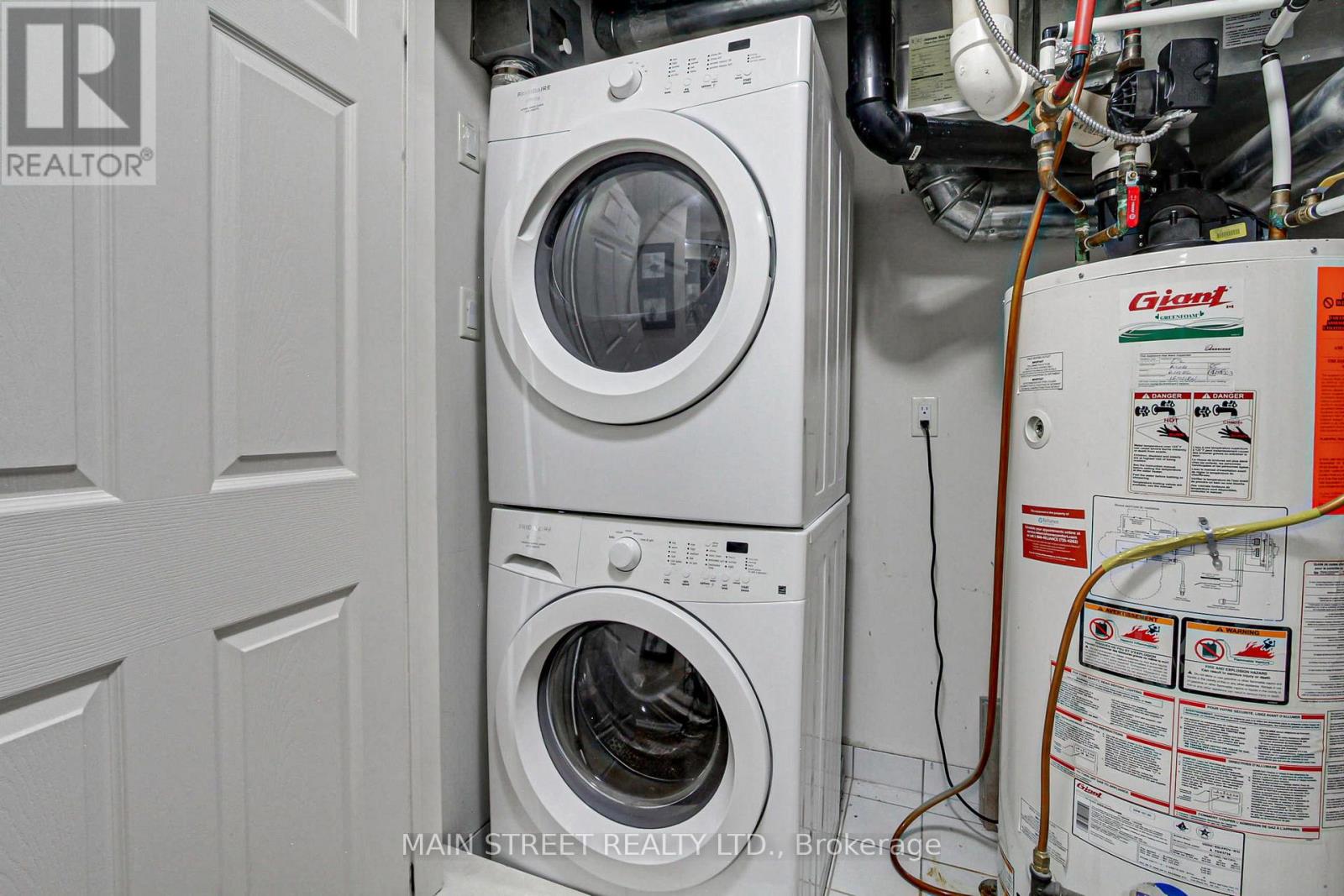 15949 Bayview Avenue, Aurora, Ontario  L4G 0S3 - Photo 16 - N12576122