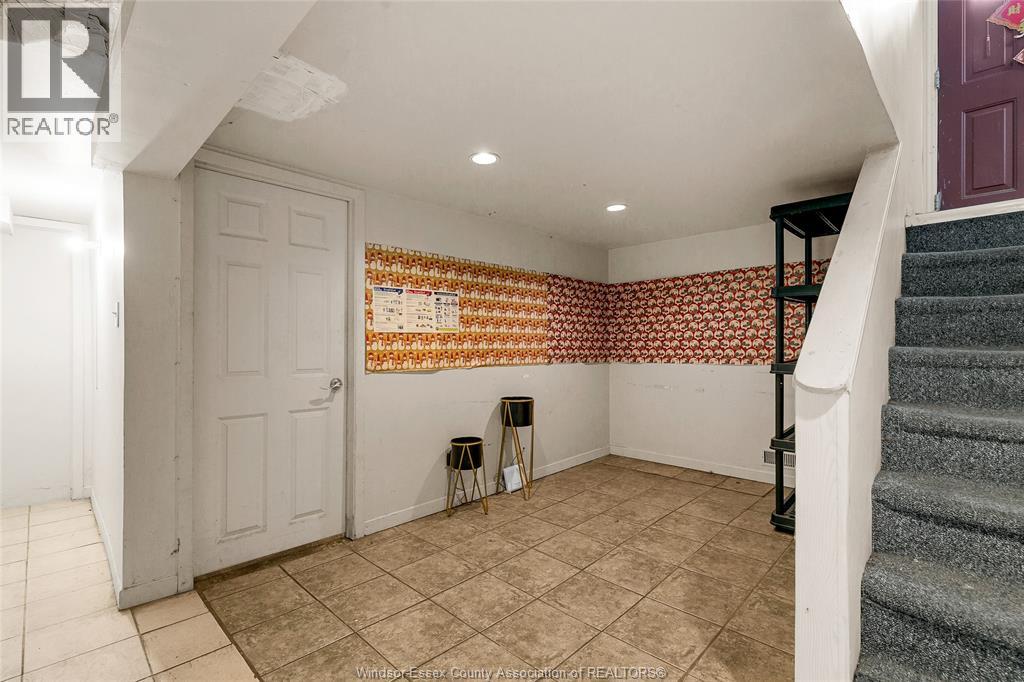 390 Partington, Windsor, Ontario  N9B 2N5 - Photo 14 - 25030599