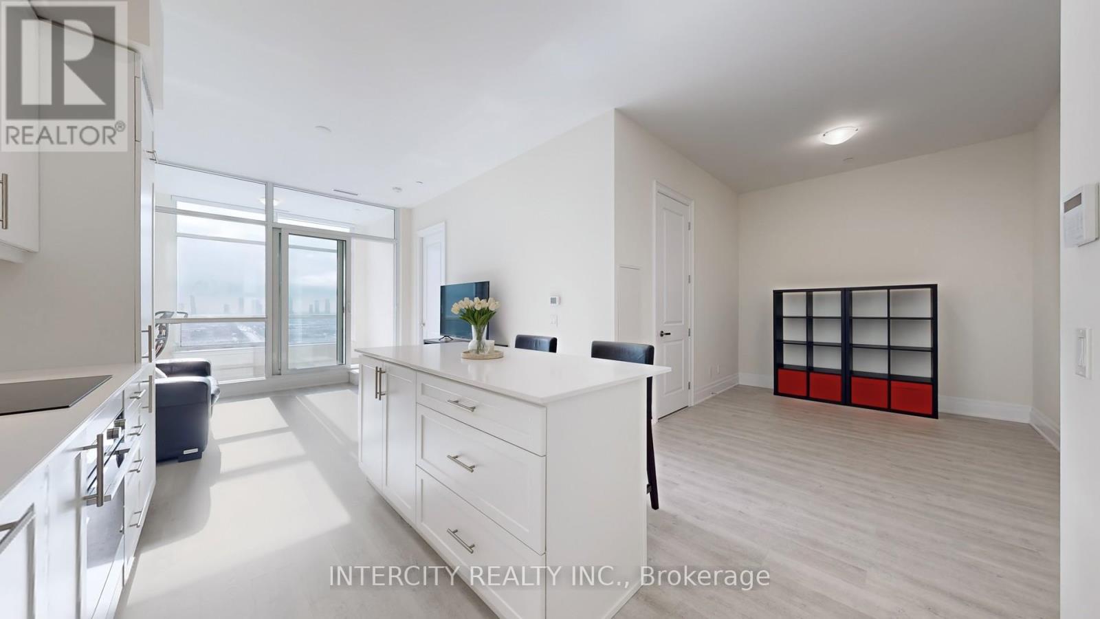 Ph07 - 9075 Jane Street, Vaughan, Ontario  L4K 0L7 - Photo 11 - N12576204