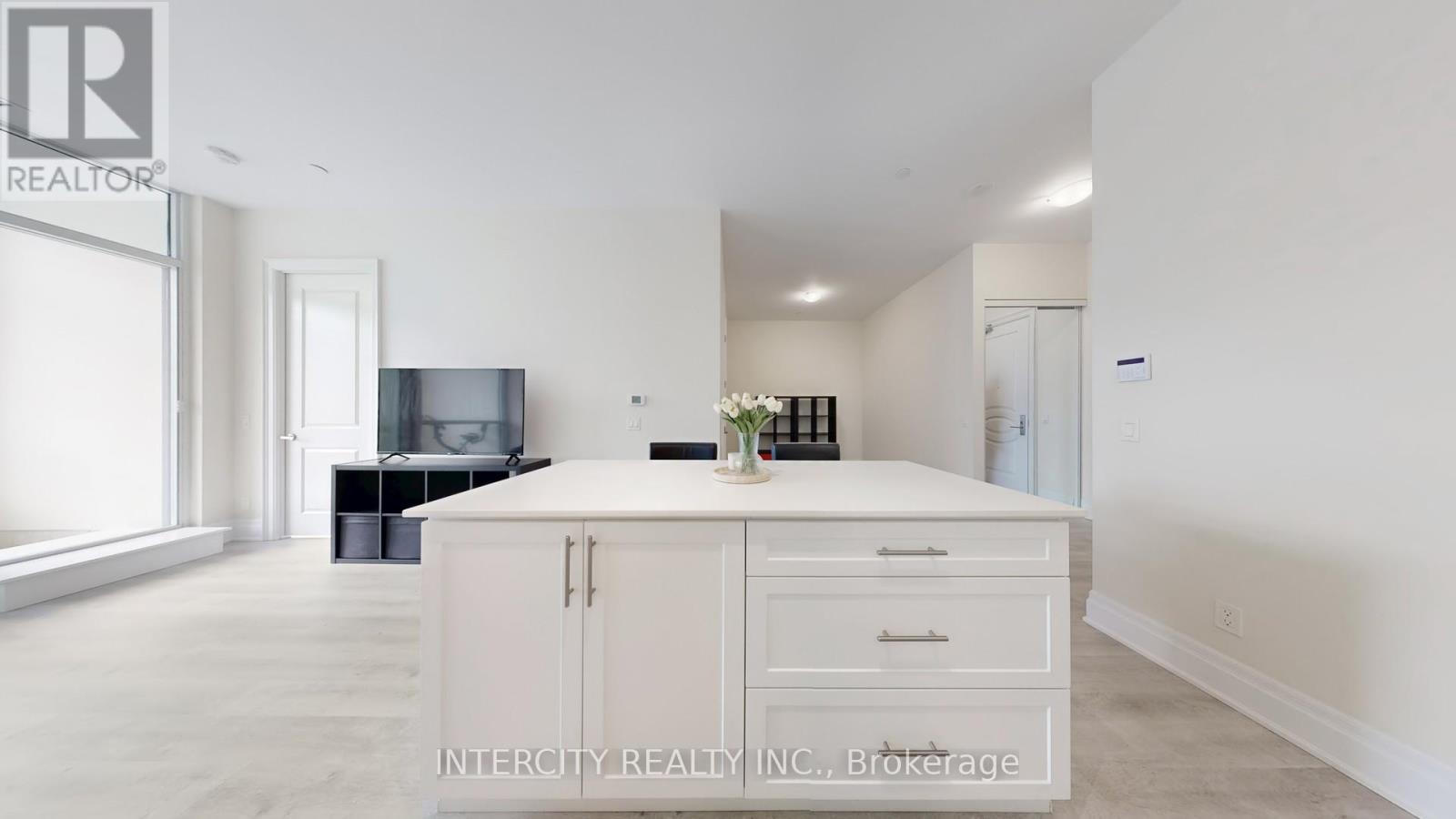 Ph07 - 9075 Jane Street, Vaughan, Ontario  L4K 0L7 - Photo 12 - N12576204