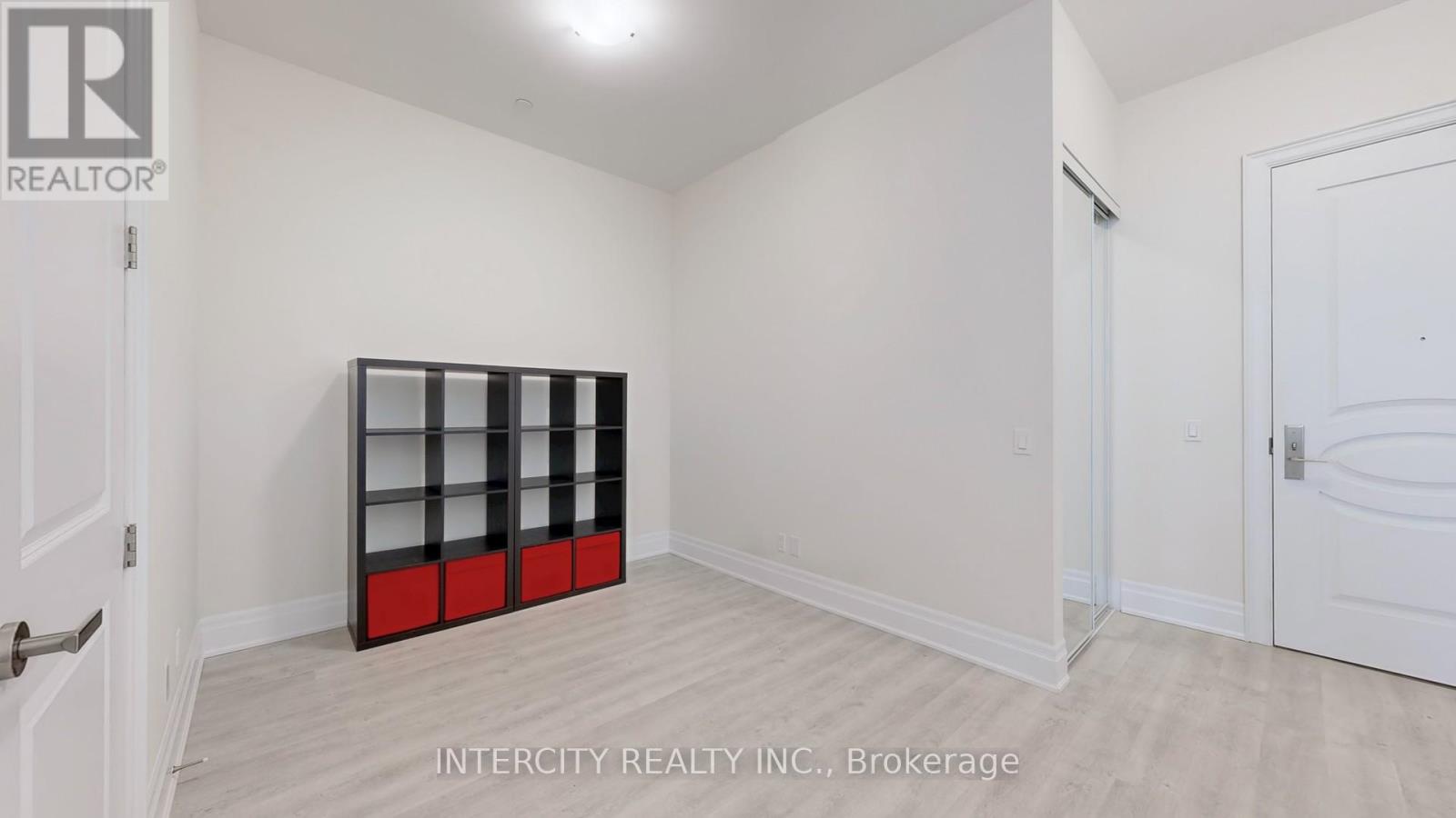 Ph07 - 9075 Jane Street, Vaughan, Ontario  L4K 0L7 - Photo 19 - N12576204