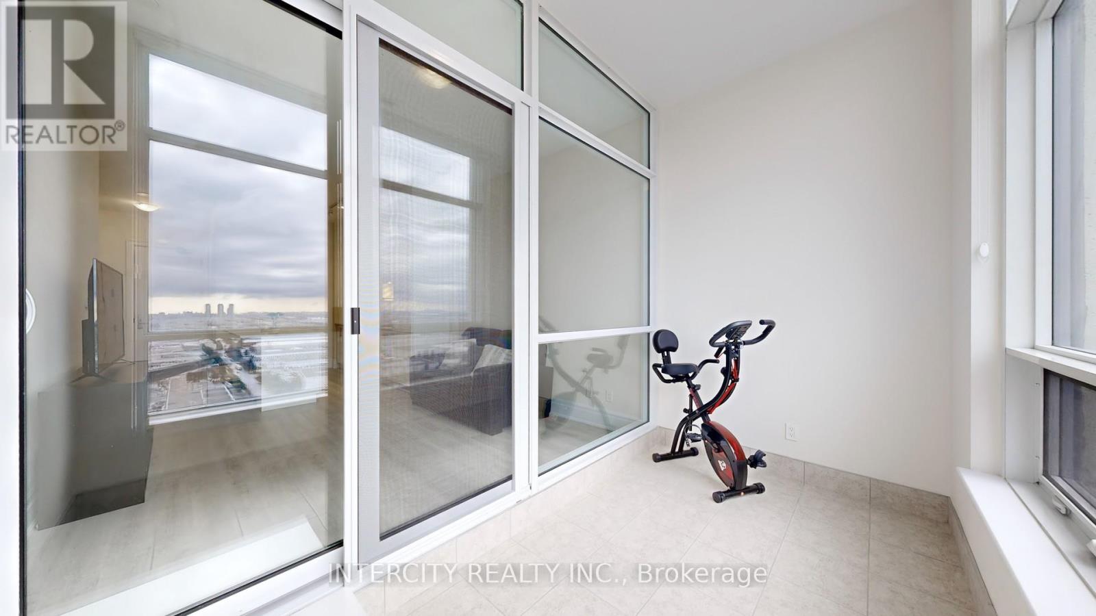 Ph07 - 9075 Jane Street, Vaughan, Ontario  L4K 0L7 - Photo 30 - N12576204