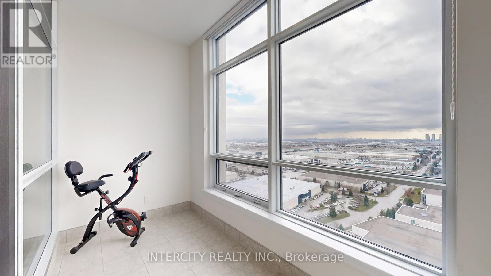 Ph07 - 9075 Jane Street, Vaughan, Ontario  L4K 0L7 - Photo 32 - N12576204