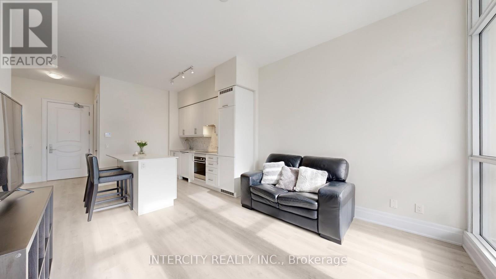 Ph07 - 9075 Jane Street, Vaughan, Ontario  L4K 0L7 - Photo 6 - N12576204