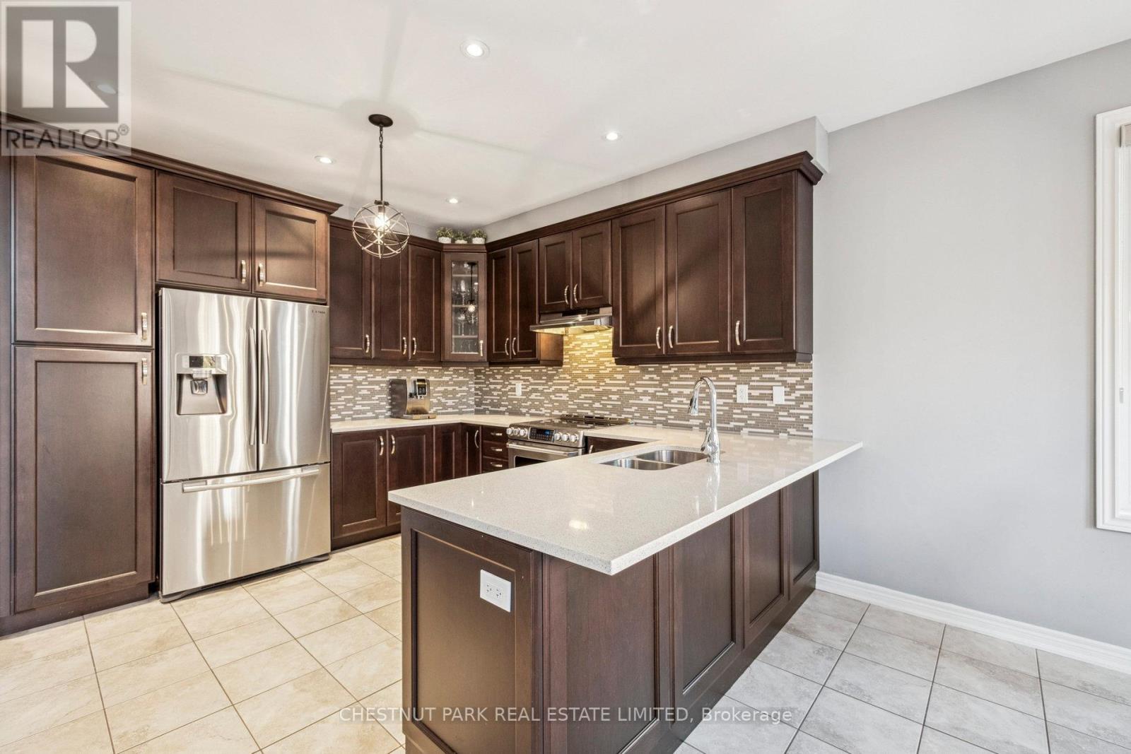 67 Hatton Garden Road, Vaughan, Ontario  L4H 3P8 - Photo 9 - N12576206