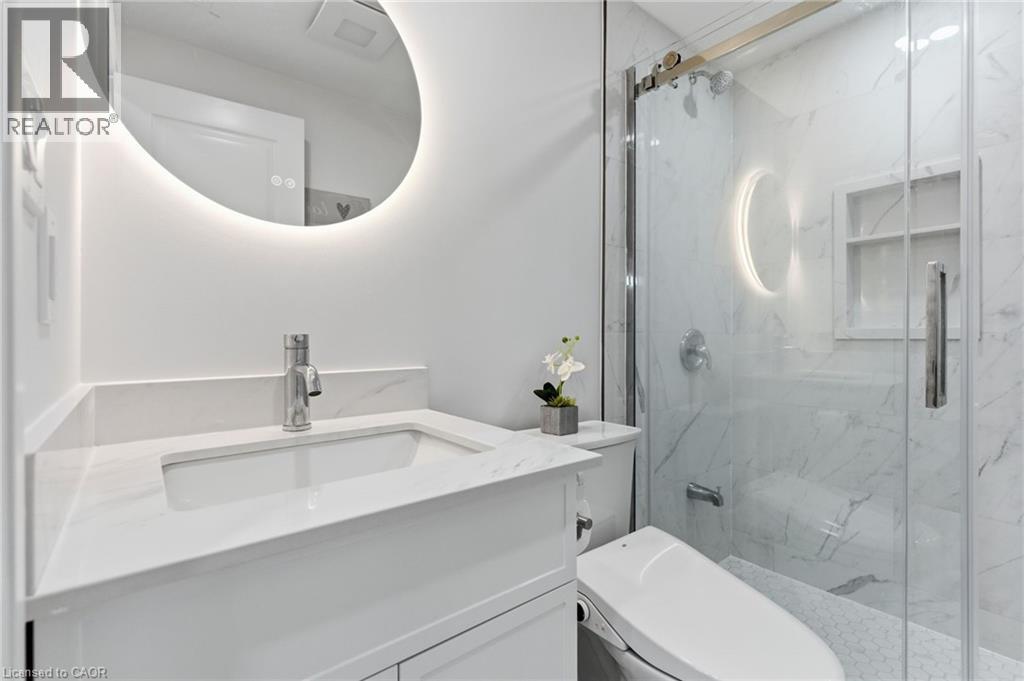 18 Mia Drive, Hamilton, Ontario  L9B 0K1 - Photo 34 - 40790521