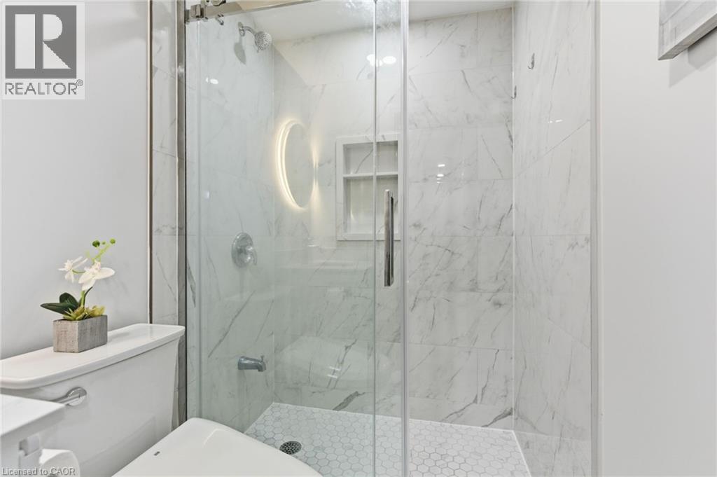 18 Mia Drive, Hamilton, Ontario  L9B 0K1 - Photo 35 - 40790521