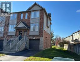 15 CHAPMAN Lane, ancaster, Ontario