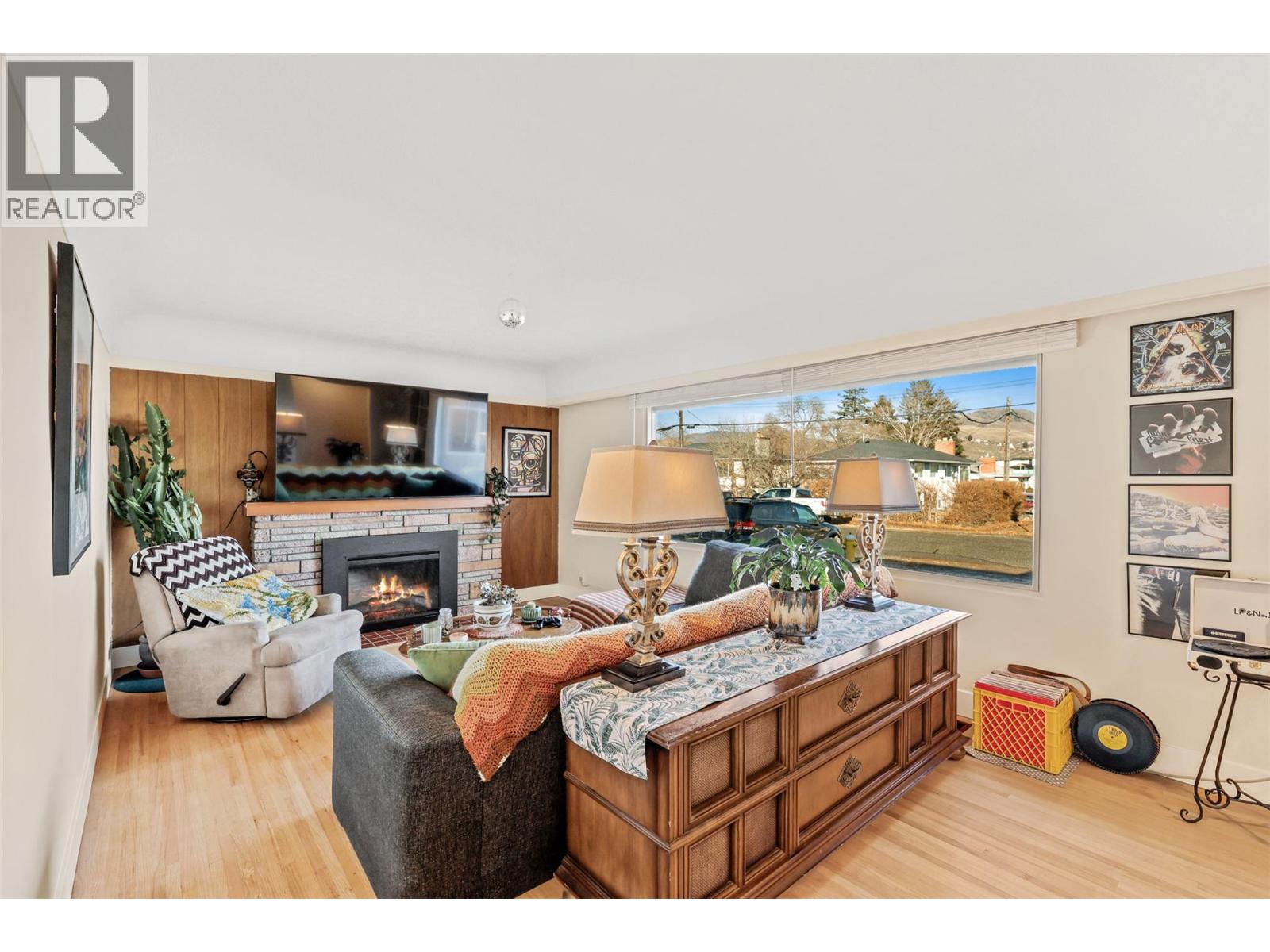 855 Renfrew Avenue, Kamloops, British Columbia  V2B 3X3 - Photo 4 - 10369857