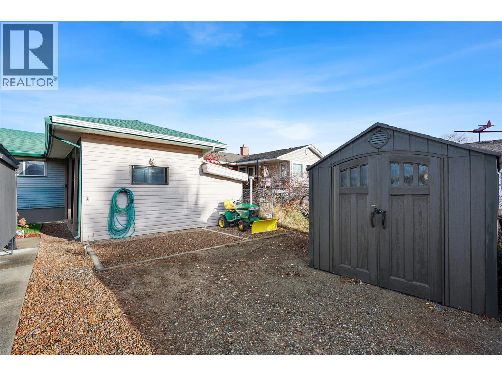 855 Renfrew Avenue, Kamloops, British Columbia  V2B 3X3 - Photo 40 - 10369857