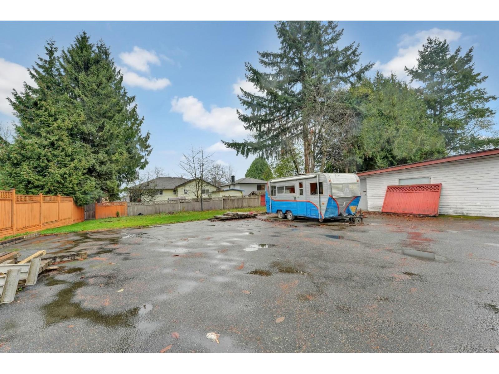 7910 124 Street, Surrey, British Columbia  V3W 3X6 - Photo 6 - R3070005