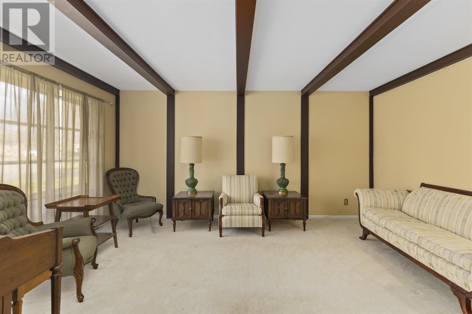 32 Welcome Ave, Sault Ste. Marie, Ontario  P6A 5A5 - Photo 4 - SM253335